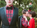 a red plaid shirt, a black bow tie, a red cardigan for the bride for a truly Christmas feel at your wedding
