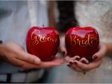 red apples with gold calligraphy are great for wedding decor, they can be used for portraits or instead of wedding cards