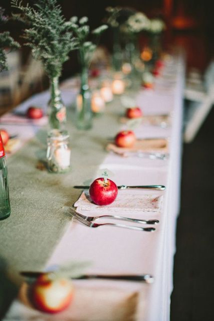 apples with cards will mark each place setting and will be a more creative idea than uusal seating cards
