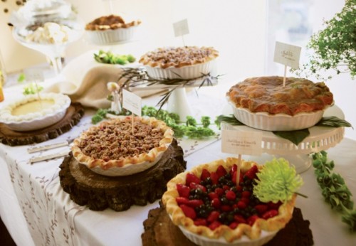 a wedding home pie bar with pies with various fillings, from meat to berries is a cool idea for every wedding