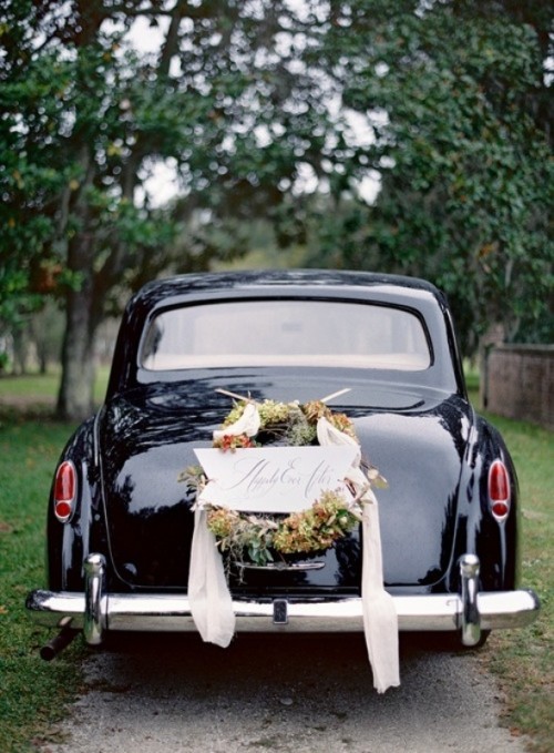 Cool And Creative Wedding Getaway Car Decor Ideas