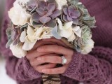 burlap and twine is a timeless bouquet wrap combo for a rustic wedding bouquet