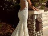 a lace mermaid wedding dress with a low back, lace straps and a train is a gorgeous idea for a bride who wants to look super sexy
