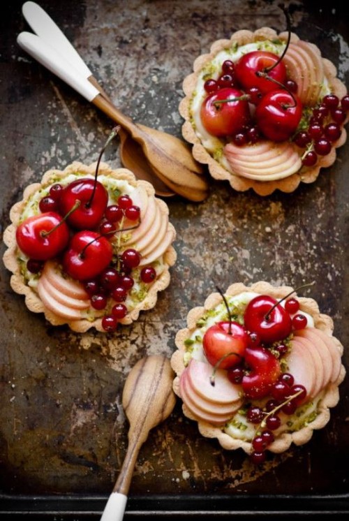 tartlets with fresh apples, cherries and berries are amazing for a summer or fall wedding