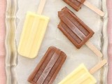 chocolate and vanilla popsicles will refresh your guests, it’s a great idea for summer