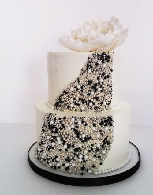 5 Hottest Wedding Cake Types Of 2014