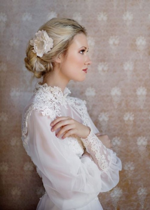 a vintage hairstyle for a vintage bride