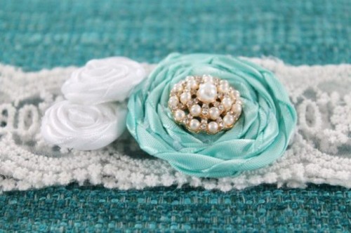 DIY Lace ‘Something Blue’ Bridal Garter