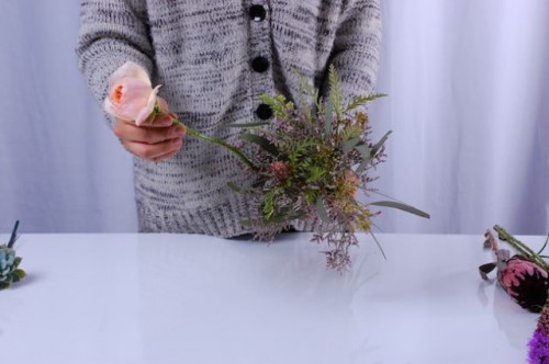 Cute DIY Bohemian Wedding Bouquet