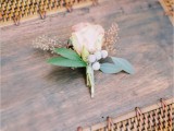 Gentle DIY Boutonniere With A Rose 5