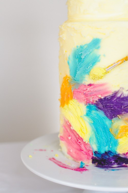 Adorable DIY Painted Watercolor Wedding Cake