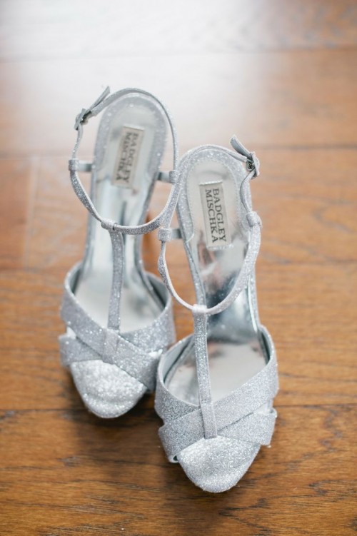 silver glitter strappy wedding shoes with T-straps are a sexy and cool solution for a modern bride, they will match a lot of bridal looks