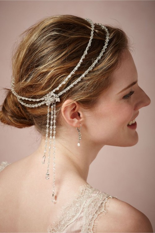 a chain, rhinestone and crystal multi-layer headpiece will make your look boho and vintage at the same time