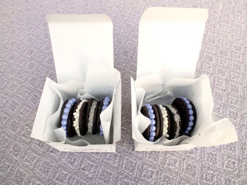 DIY Decorated Oreo Cookie Favors For Wedding Guests