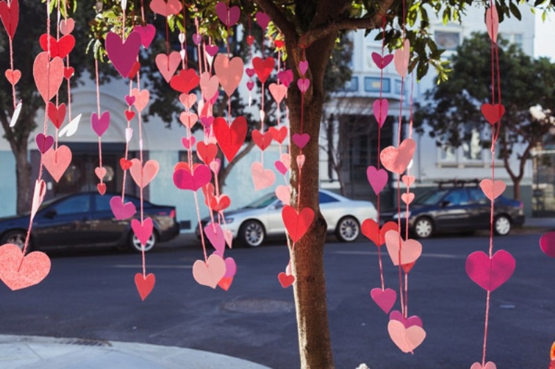 Awesome Diy Heart Garland For A
