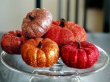 colorful glitter pumpkins are nice Halloween wedding favors you can make yourself