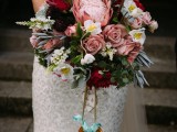 awesome-mint-green-coral-and-sparkly-gold-wedding-inspiration-21