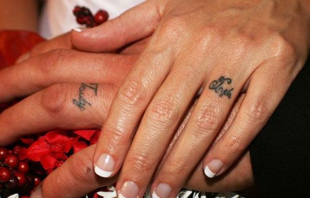 your names tattooed on your ring fingers are a great alternative to usual wedding bands