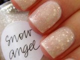 blush glitter nails with polka dots are amazing for rocking at a winter or just glam wedding