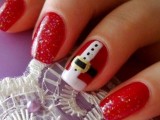 red glitter nails and an accent Santa-inspired nail are perfect for winter or Christmas and will make your look very bright