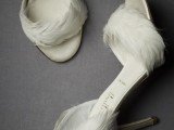 white feather shoes are a glam and chic idea for a winter bride, they will bring a touch of comfort and softness