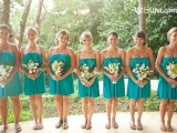 turquoise strapless over the knee dresses for bridesmaids will add a bright touch to your wedding