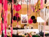 black-pink-and-gold-bachelorette-party-in-las-vegas-20