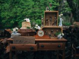 bohemian-woodland-floral-wedding-inspiration-12