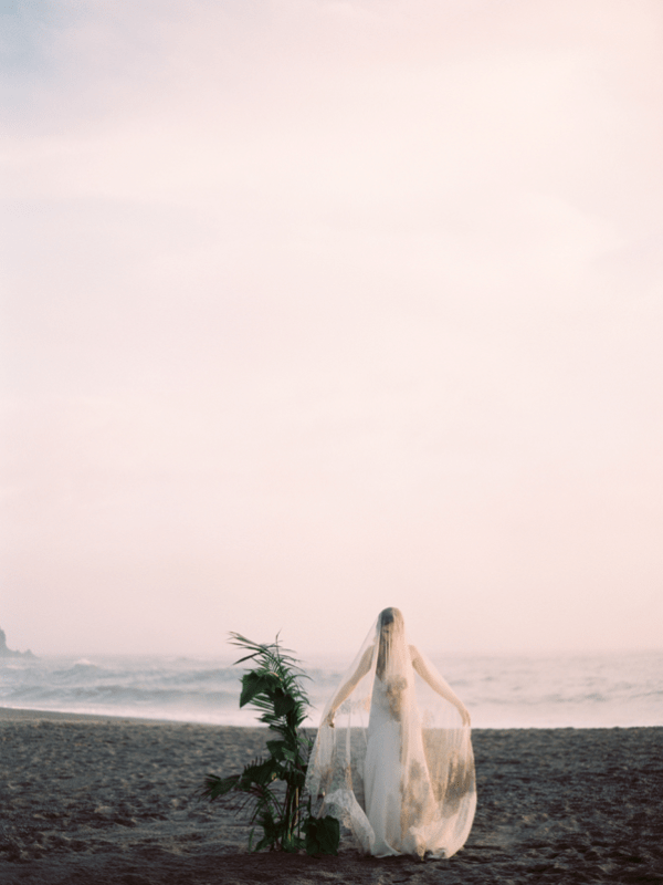Breathtaking Natural Coastal Wedding Inspiration