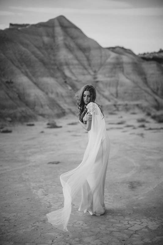 Breathtakingly beautiful spanish wedding inspiration in the desert  6