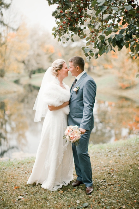 Breathtakingly Gorgeous Autumn Wedding Inspirational Shoot