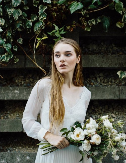 ‘Captivating’ 2016 Wedding Dresses Collection From Sally Eagle
