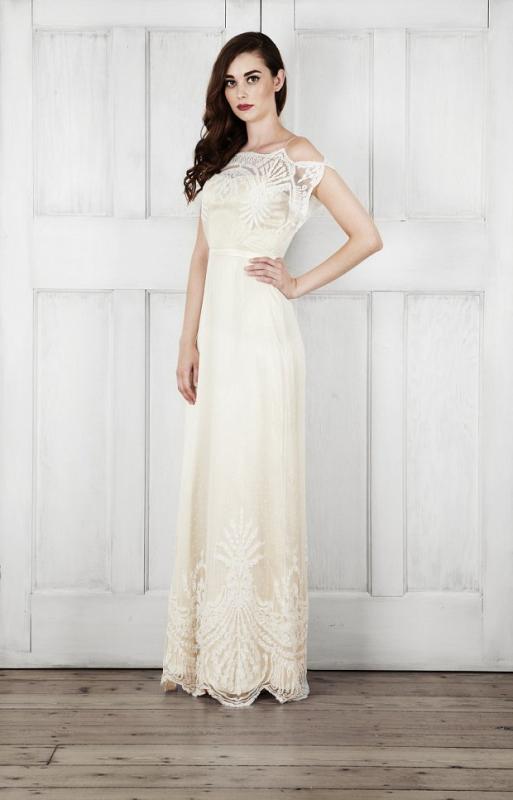 Contemporary and romantic catherine deane 2015 wedding dresses  6