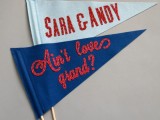 pretty and cute felt flags like these ones can be used for a wedding exit, make some and give them to your guests