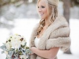 cool-ideas-to-use-fur-for-your-wedding-1