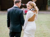 cozy-and-intimate-campfire-wedding-inspiration-11