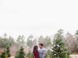 cozy-and-intimate-christmas-tree-farm-love-shoot-2