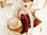 baskets with strawberries and cupcakes are nice wedding favors not only for summer but also for many other styles and seasons