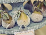 add caramelized pears to your fall wedding dessert table, pears are about fall just like apples