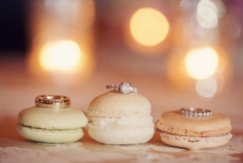 neutrals macarons used for displaying wedding rings are amazing for a modern and bold wedding, they can be rocked at any wedding