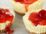 mini cheesecakes with cherry compote on top are amazing and very fresh and tasty