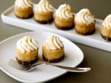 mini butternut squash cheesecakes with cream and caramel on top are amazing for a fall wedding