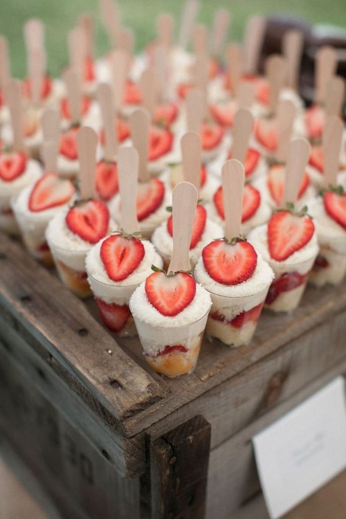 mini fruit shortcakes topped with fresh strawberries are amazing, delicious and look cool