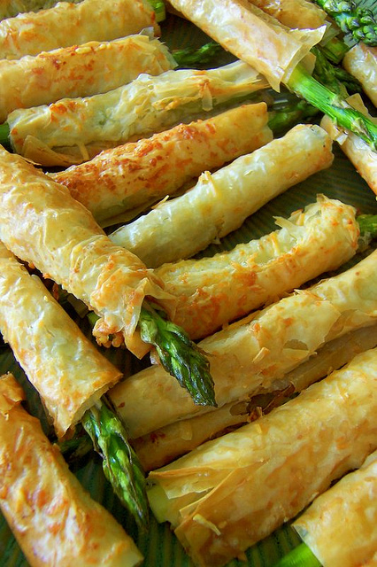 dough wrapped asparagus is a great idea for a vegetarian wedding