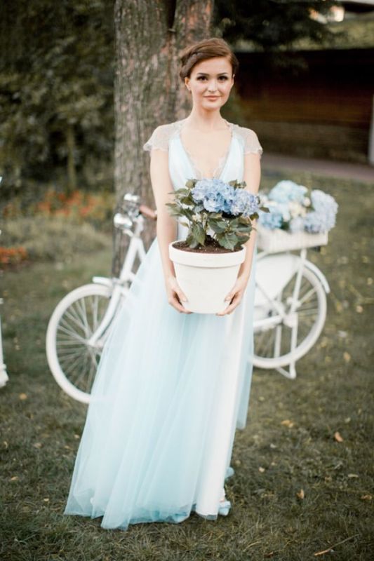 Delightful Pale And Powder Blue Wedding Inspiration