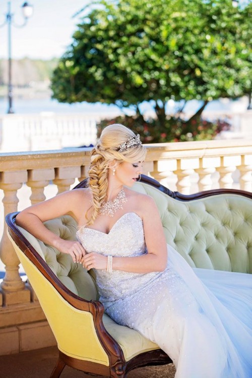 Disney’s Frozen Wedding Inspiration With Elsa Wedding Dress