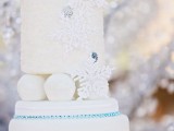 disneys-frozen-wedding-inspiration-with-elsa-wedding-dress-17