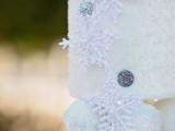 disneys-frozen-wedding-inspiration-with-elsa-wedding-dress-5