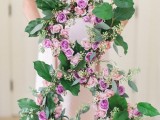 diy-ampersand-from-fresh-flowers-and-greenery-1