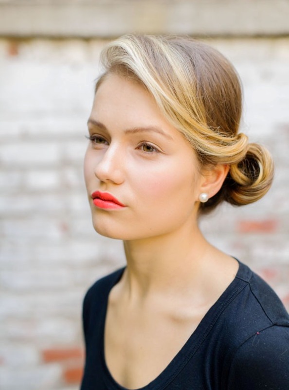 Diy Bold Lip Make Up And Sexy Sweep To Side Hair